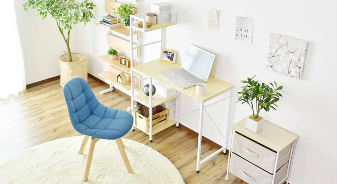 狭い部屋に最適なデスクとインテリアのコーディネート術