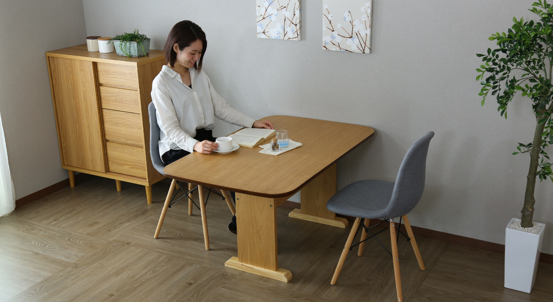 一石二鳥！ダイニングテーブルとデスクの機能を両立させるアイデア集