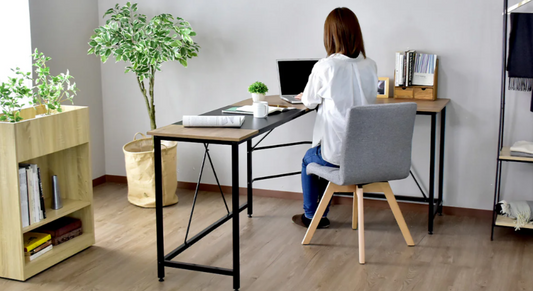 オフィスのデスク配置を見直そう！生産性向上のためのレイアウト提案