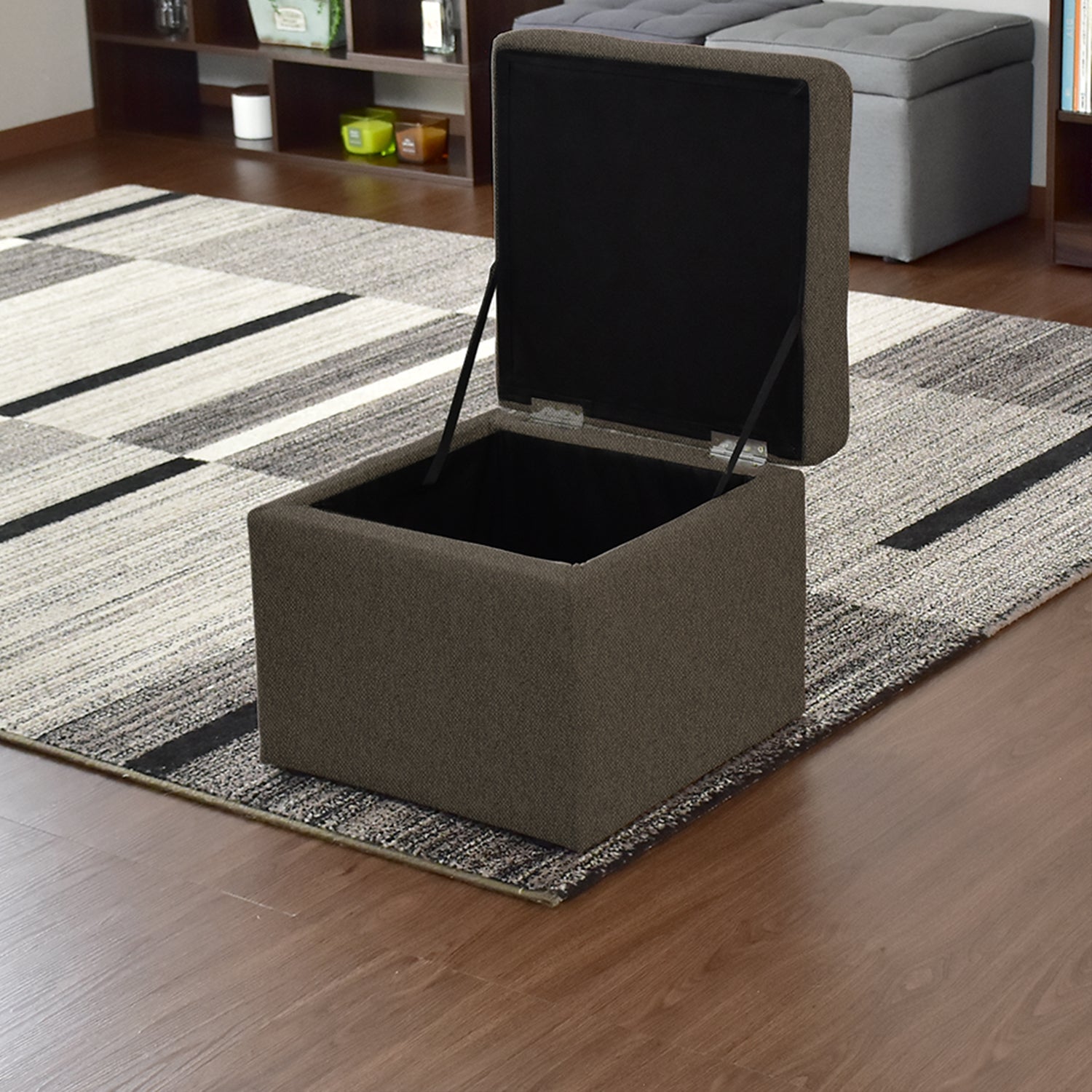 収納付きボックススツール – remembrance-doris