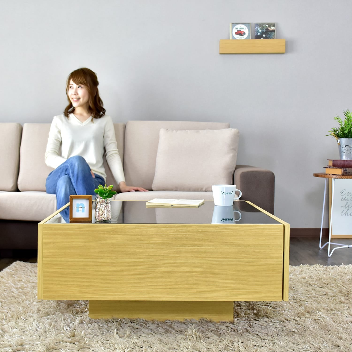 家具探すなら「リサイクルR」❕センターテーブル❕収納付き❕購入後取り置きにも対応 ❕R4071 センターテーブル「キール」｜ 上質なデザインと実用性が一体となった