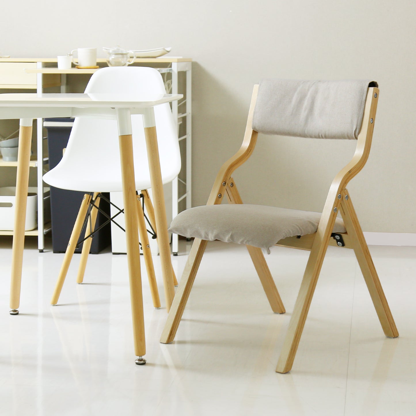 オシャレでかわいい 折りたたみ 木製チェア エリス