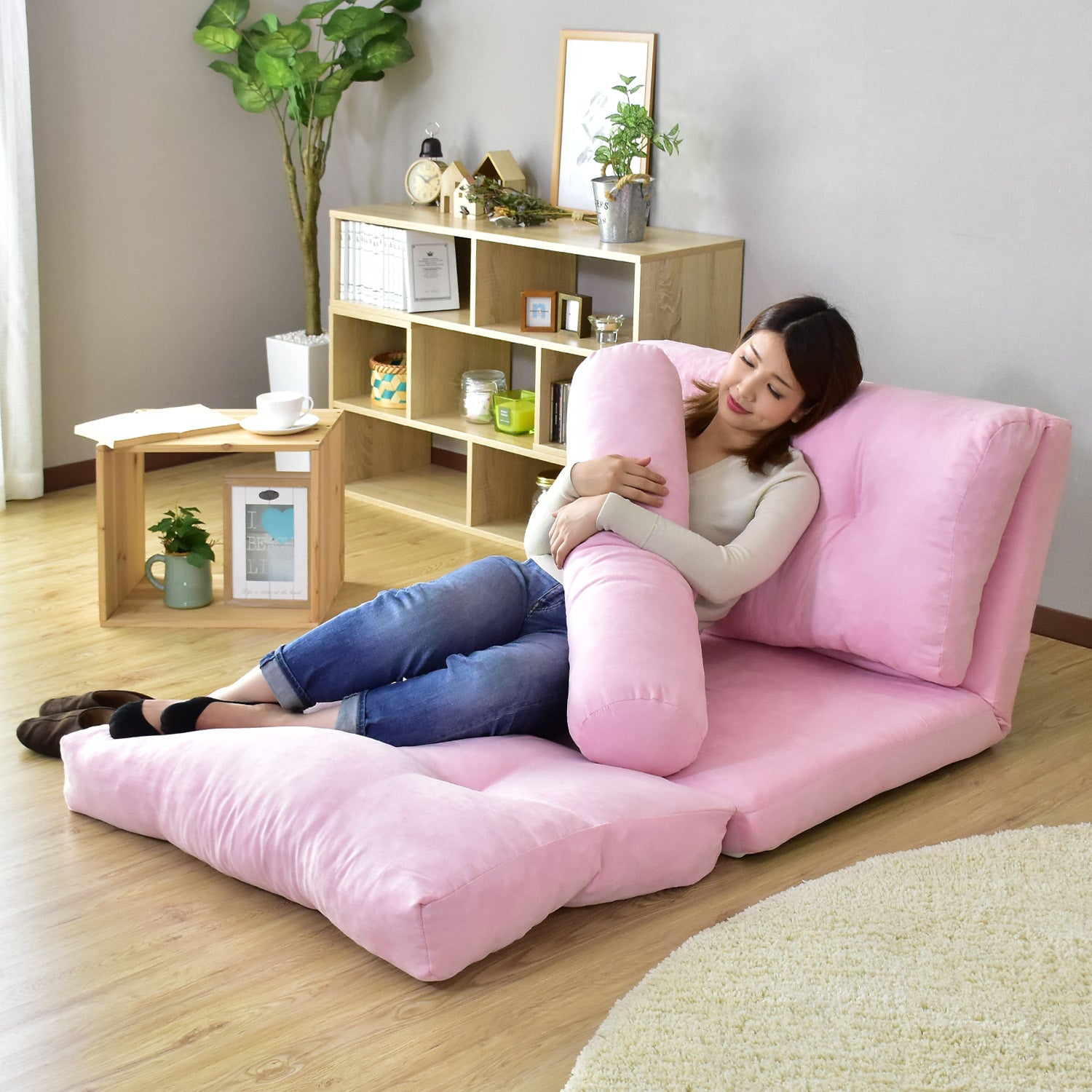 東京インテリア　ピンク布張り　ローソファー３点セット　リクライニング可能『良品中古』【リサイクルショップサルフ】 リーン・ロゼ新宿 | ligne roset | リーン・ロゼ公式サイト