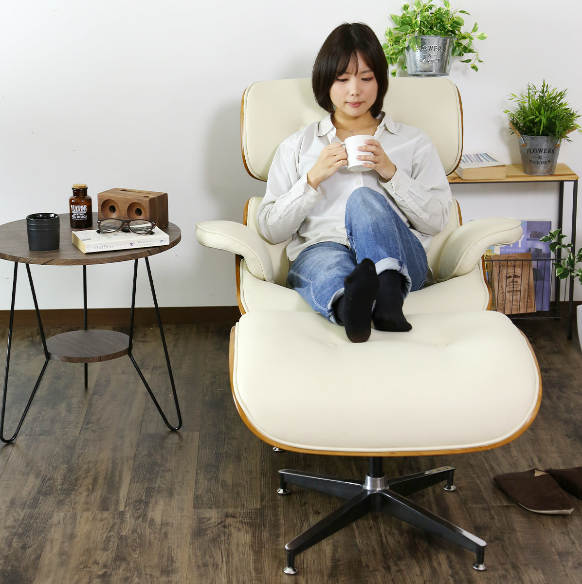 Eames イームズ オットマン-